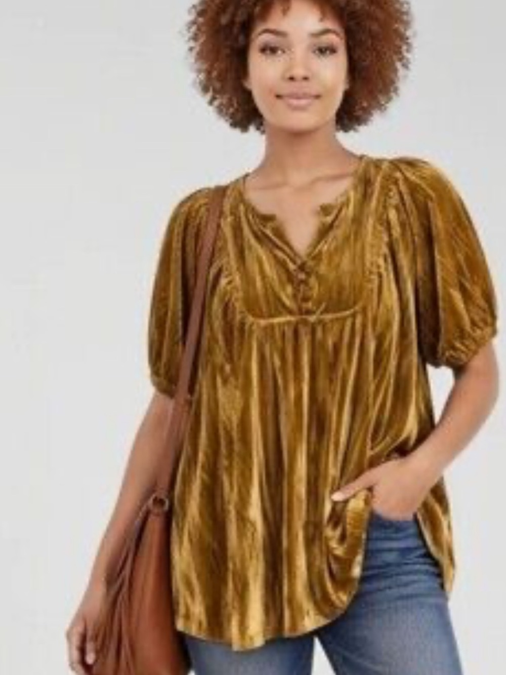Maurices Gold L Velvet V-Neck Short Sleeve Top